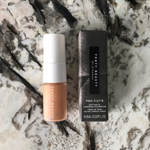 Fenty Beauty Other - Fenty Beauty by Rihanna Foundation Fenty Beauty Other - Fenty Beauty by Rihanna Foundation